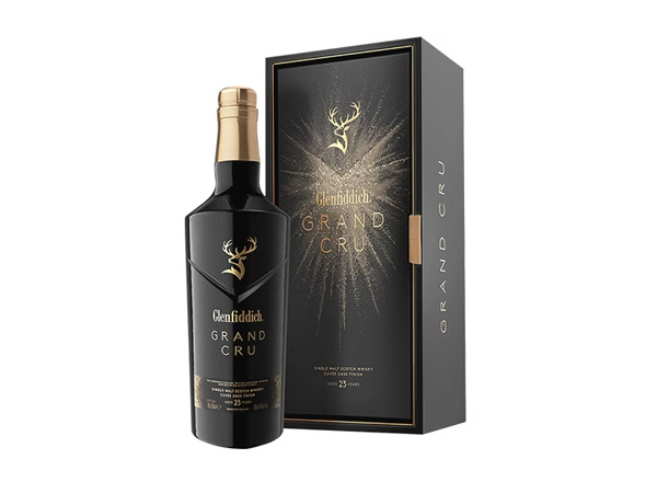 二手格兰菲迪威士忌回收格兰菲迪23年璀璨礼盒装700ml苏格兰Glenfiddich威士忌行情价格