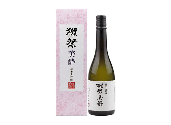 二手獭祭清酒回收獭祭美醉纯米大吟酿獭祭二割三分DASSAI 23行情价格