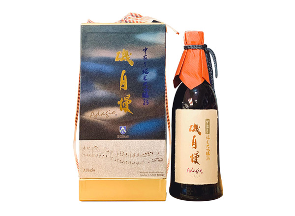 二手矶自慢清酒回收矶自慢35中取纯米大吟酿Adagio清酒行情价格